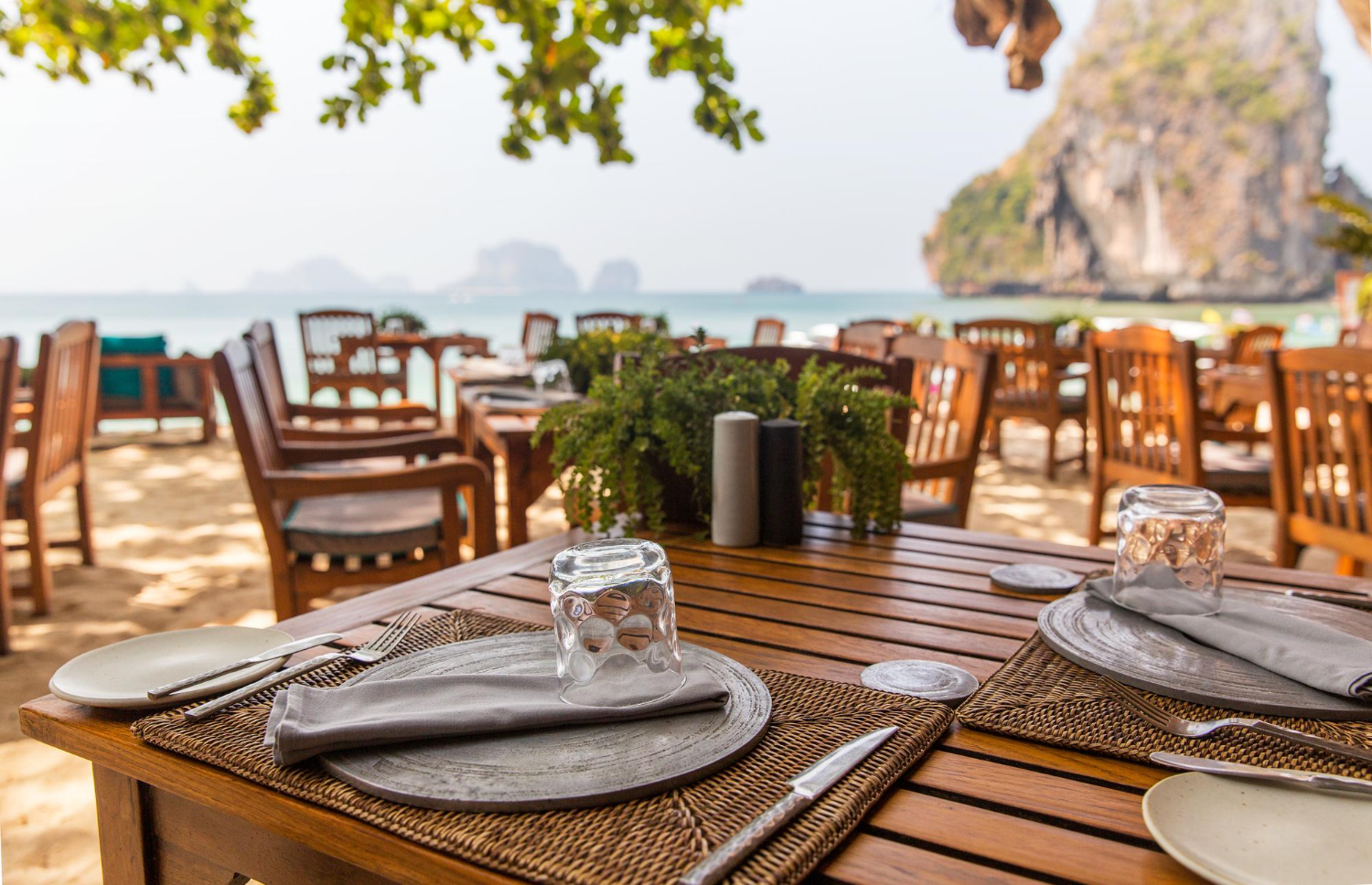 ร้านอาหารริมทะเลที่เหมาะกับทริปครอบครัว